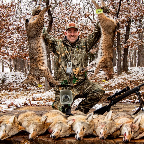 predator hunting, coyote hunitng, bob cat, jon collins