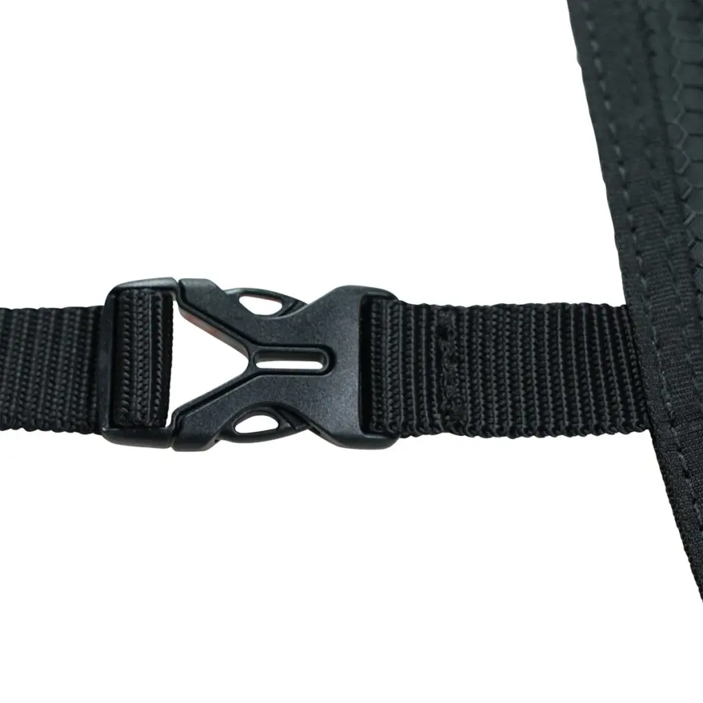 Easily adjustable shoulder strap