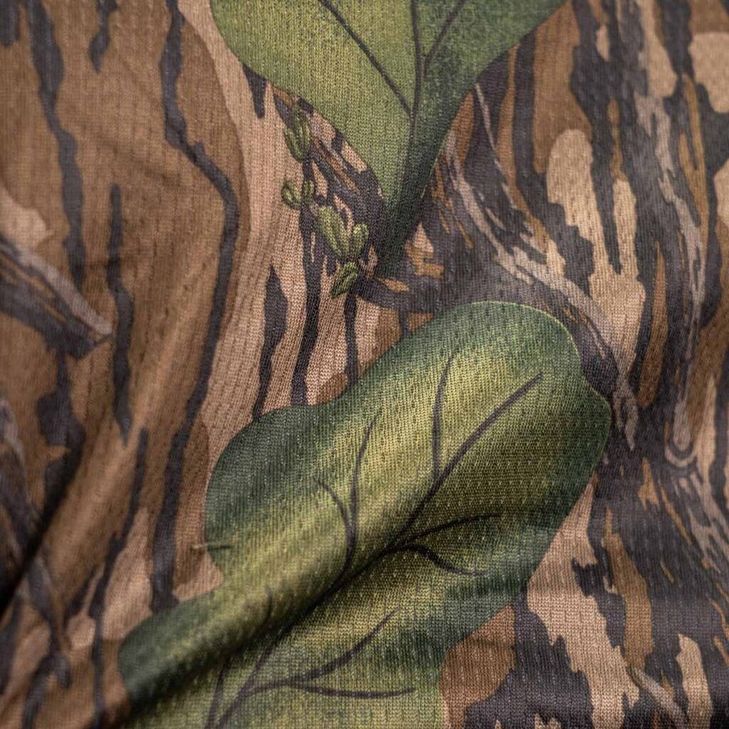 Feather-light, moisture wicking, breathable polyeste